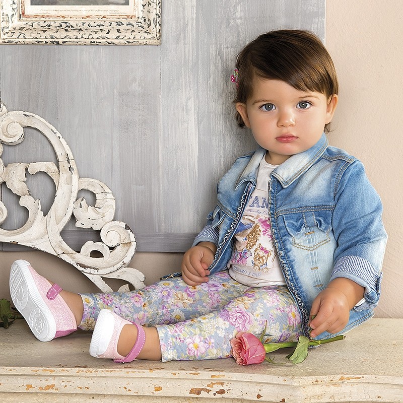 Srebrne balerine s paščkom