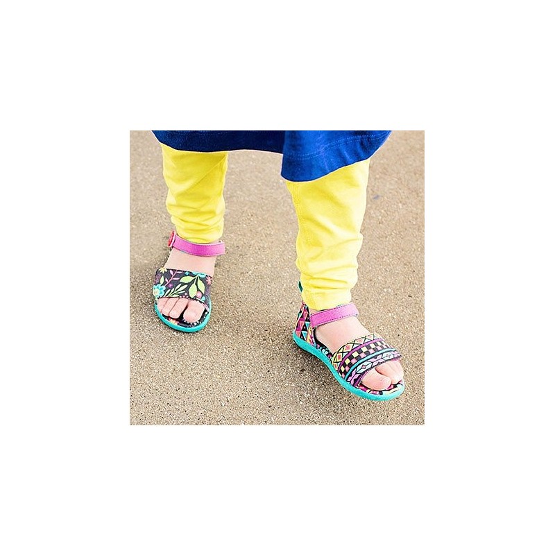 Platneni sandali Glee za punce v potisku Amaze - Chooze