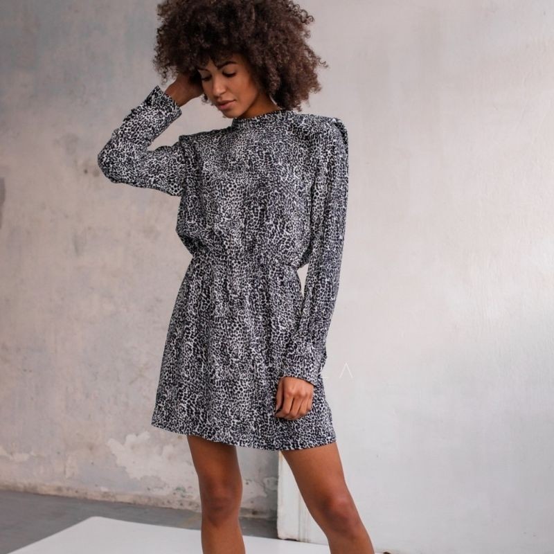 Obleka iz viskoze Calvados Leopard print - By Marsala