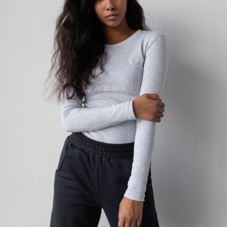 Bombažna majica Moody 
Light gray pink - By Marsala