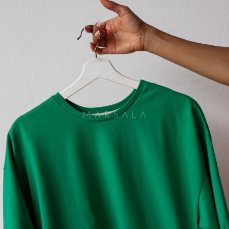 Bombažna majica s kratkimi rokavi v ˝oversized˝ kroju Coy v Island Green barvi - Marsala