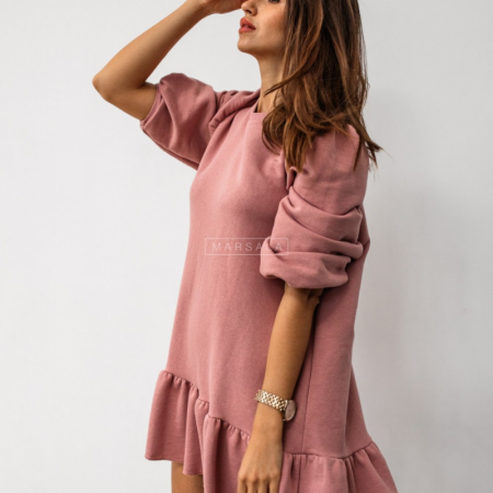 Obleka z nabranimi rokavi in nabranim spodnjim delom Sally v dirty pink barvi - Marsala