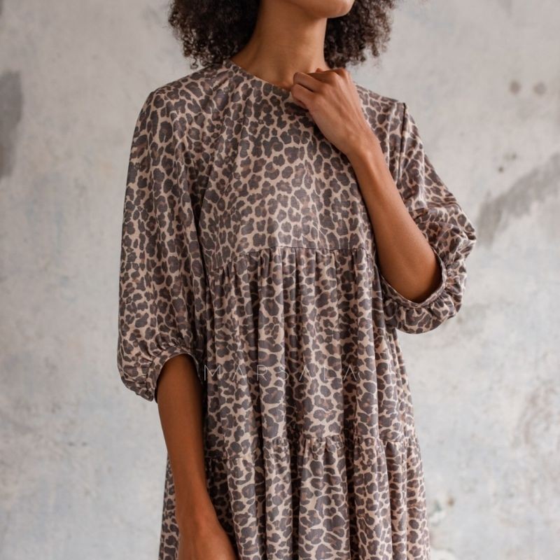 Lahkotna obleka Blush Leopard - By Marsala