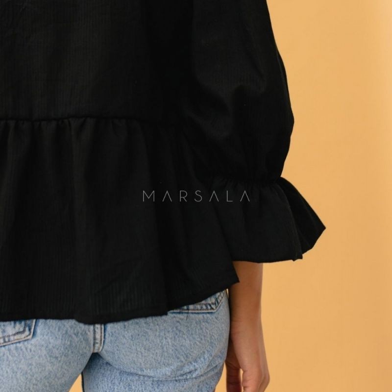 Lahka ohlapna bombažna bluza v črni barvi Suelo Black za ženske - Marsala