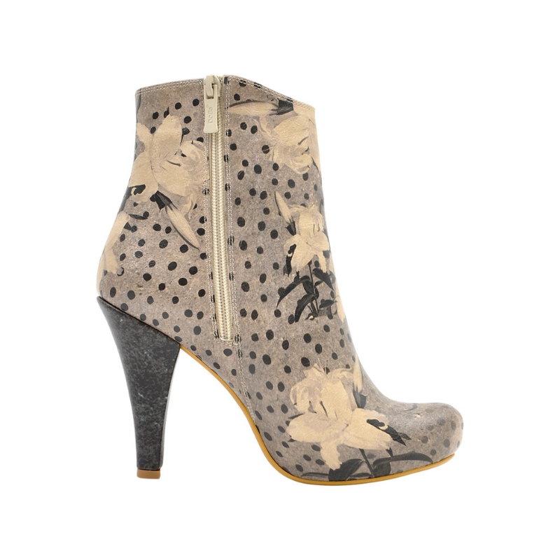 Potiskani gležnjarji s peto BLACK DRESS za ženske - DOGO