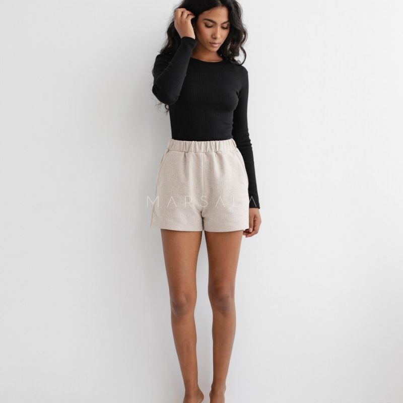 Rebrasta majica Moody Totally Black - By Marsala