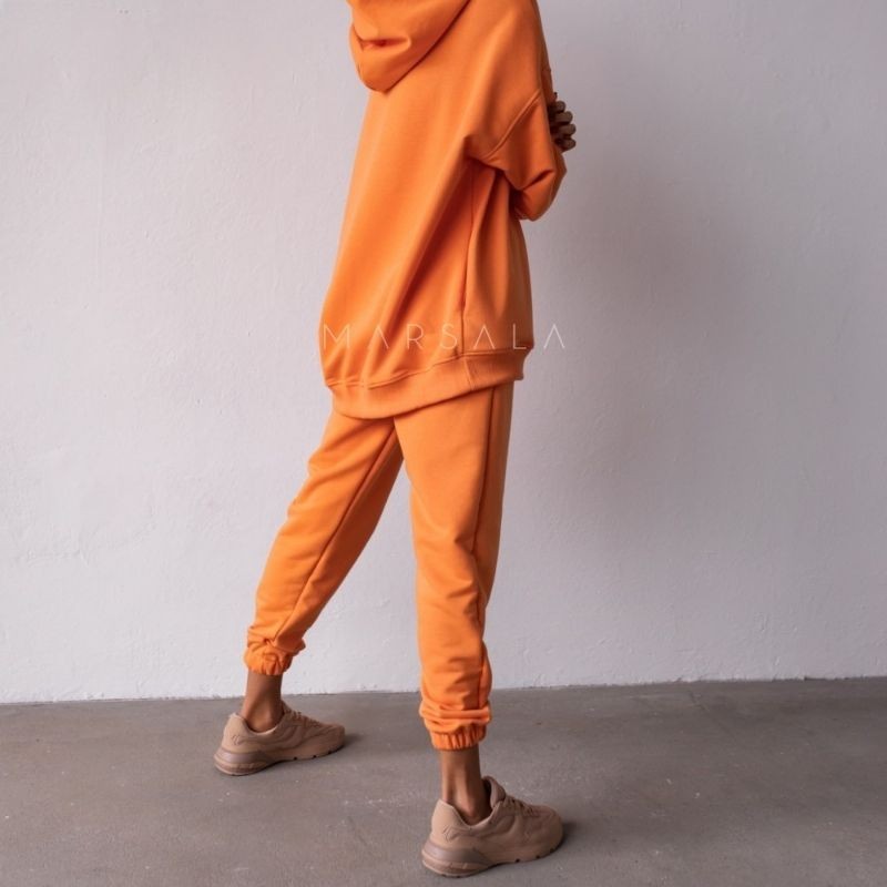 Trenirka Display Exotic Orange za punce in ženske - By Marsala