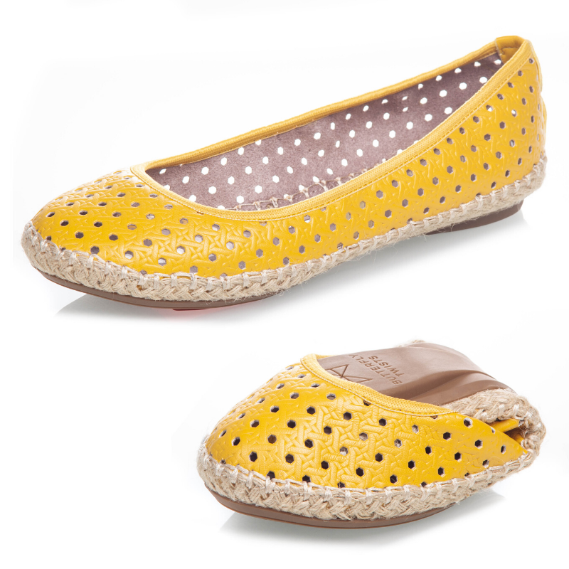 Balerinke za ženske GIGI Mustard Perforated - Butterfly Twists