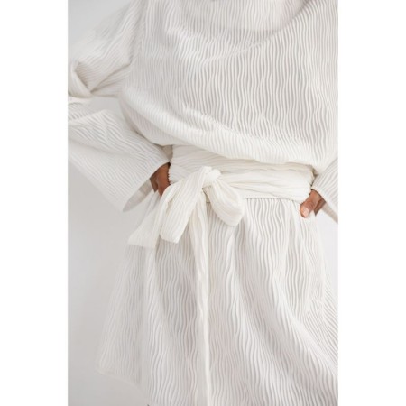 Plisirana obleka BELMORE White Cream - By Marsala